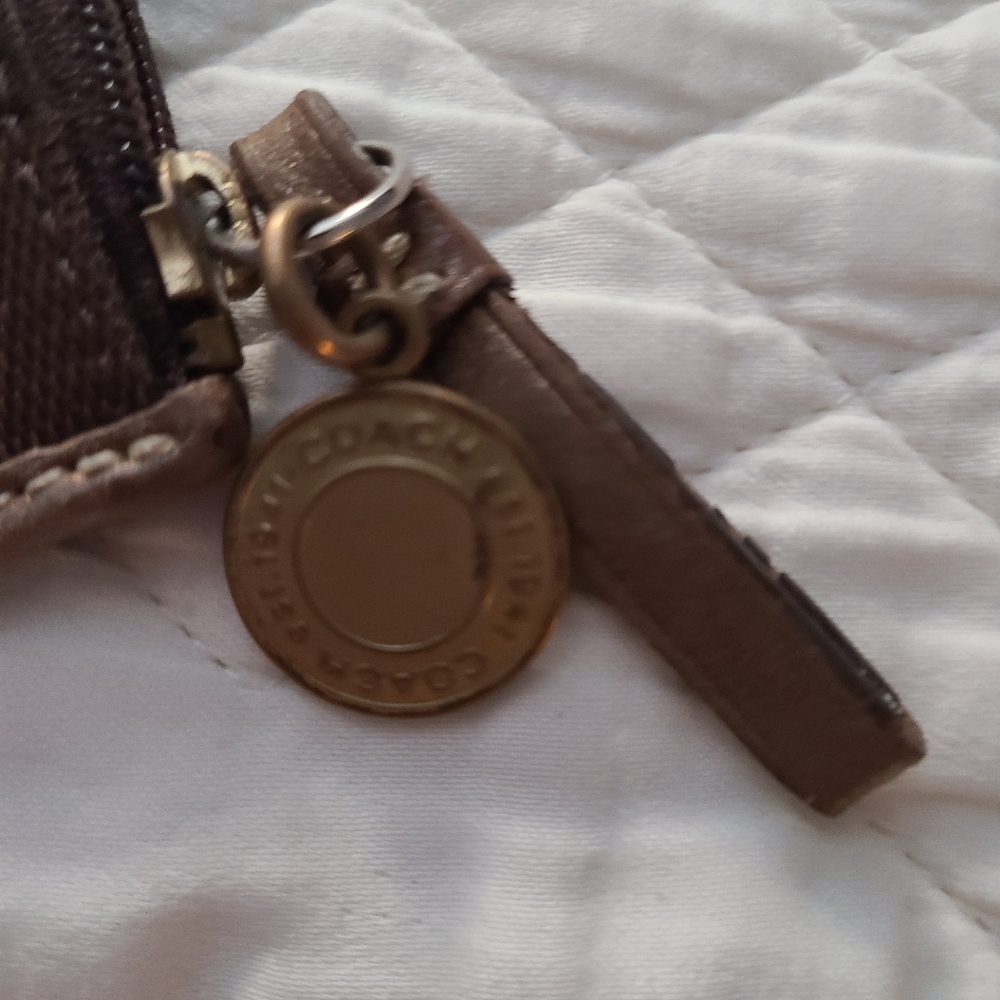 Coin pouch - Picture 3 of 4
